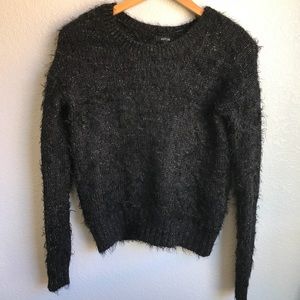 Apt 9 Black and Gold Fuzzy Eyelash Sweater❄️